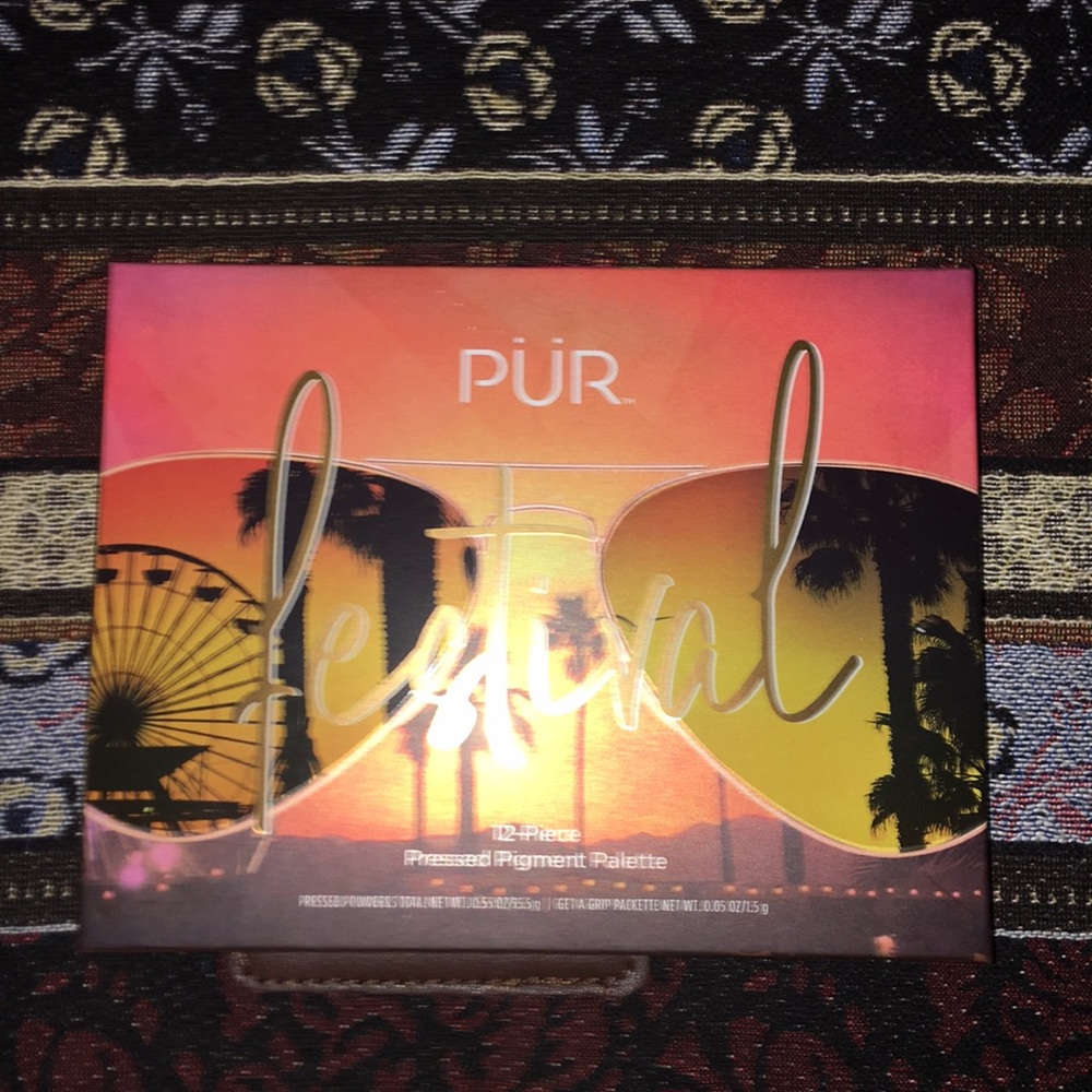 Makeup eye palette